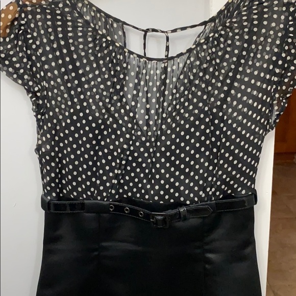 Dress - Picture 3 of 4